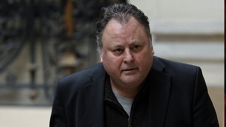 Agressions sexuelles sur Adèle Haenel : cinq ans de prison, dont deux ferme sous bracelet, pour le cinéaste Christophe Ruggia