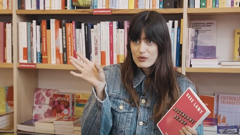 On a emmené Marguerite dans une librairie et maintenant on a 1000 nouveaux livres à lire