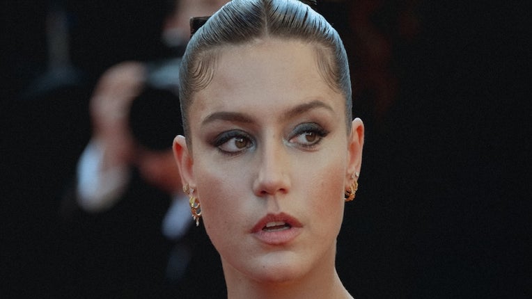 Adèle Exarchopoulos, François Civil, Bella Hadid : les plus belles photos du tapis rouge de ce dimanche sont là !